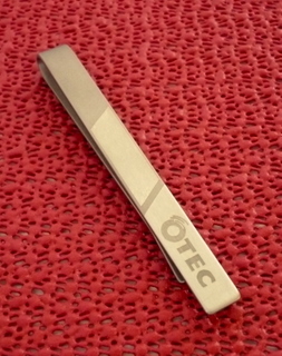 TITAN-KRAWATTENKLAMMER