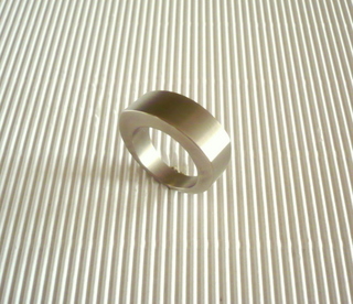 TITAN-RING